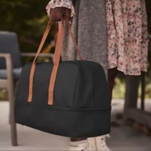 DSW duffle bag